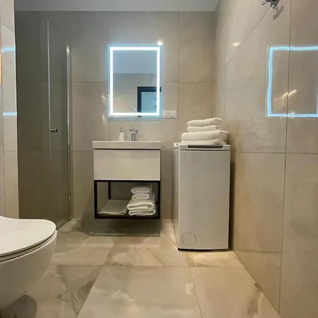 Copernicus Sky Apartment Zielona Góra Exterior foto